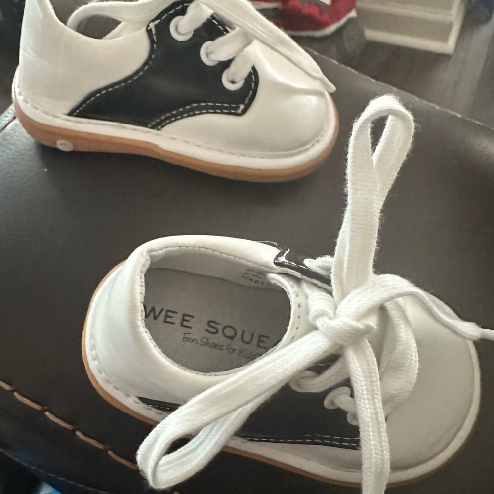 Wee Squeak Toddler White and Black Lace-Up Walker Shoes